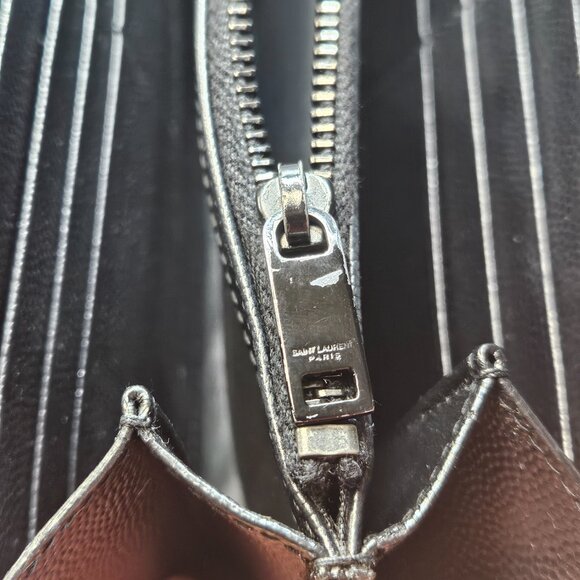 Yves Saint Laurent YSL Black Caviar Leather Wallet - Picture 15 of 16